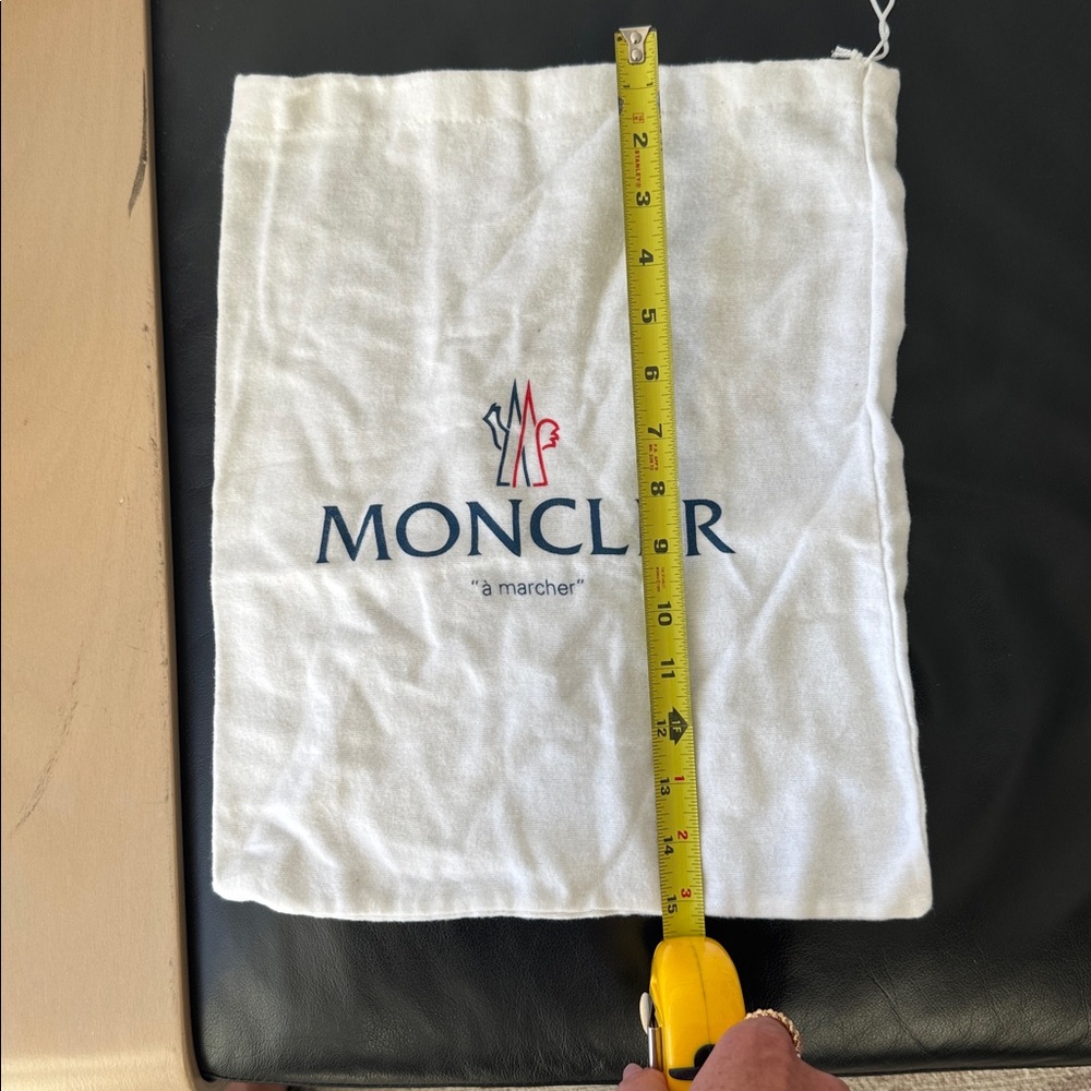 Moncler White Logo Drawstring Bag - Picture 2 of 4